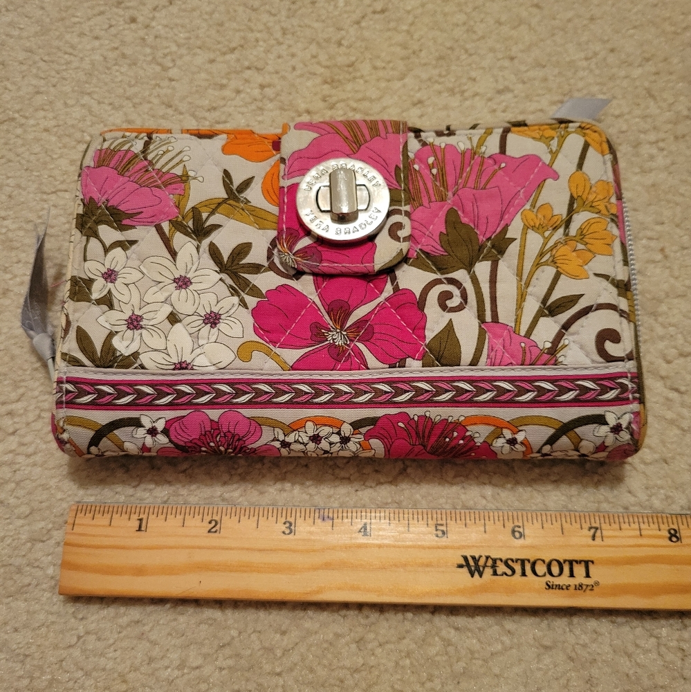 Vera Bradley wallet